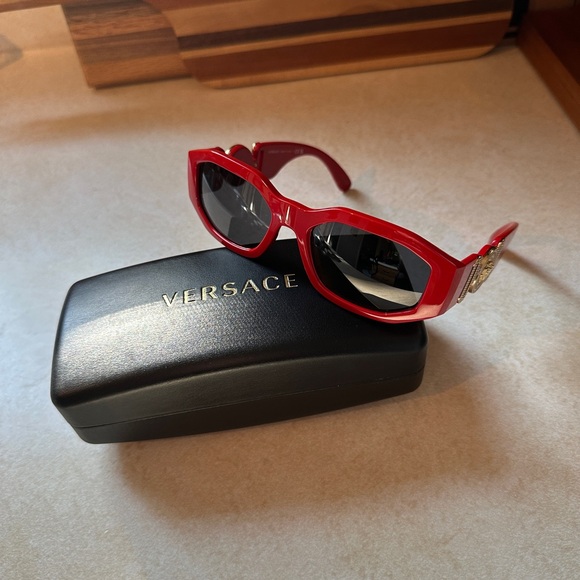 Versace Medusa Biggie Sunglasses - VE4361 - Picture 5 of 5